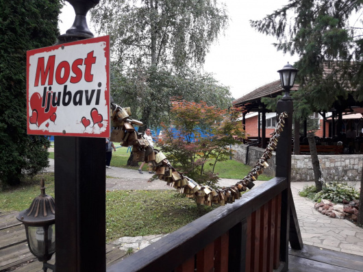 Banja Vrujci nalazi se nedaleko od Rajca