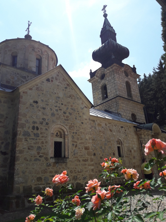 Manastir Tronoša