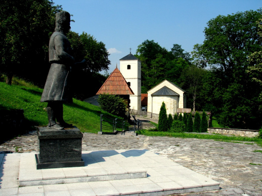Spomen kompleks u Gornjoj Dobrinji